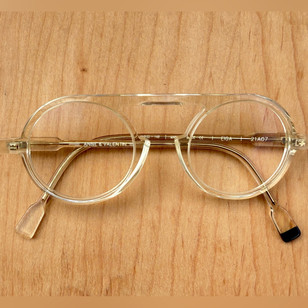 Anne & Valentin
Eiga